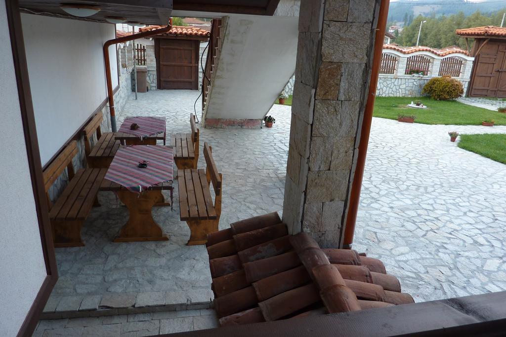 Guest House H Dzhogolanov Koprivştitsa Dış mekan fotoğraf